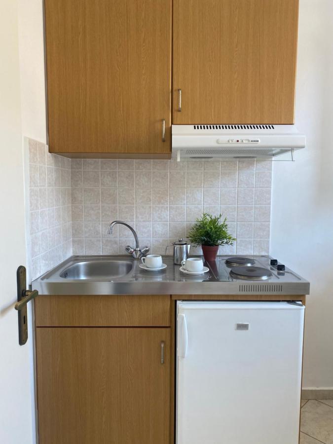 Maria Studios Agia Marina  Екстер'єр фото